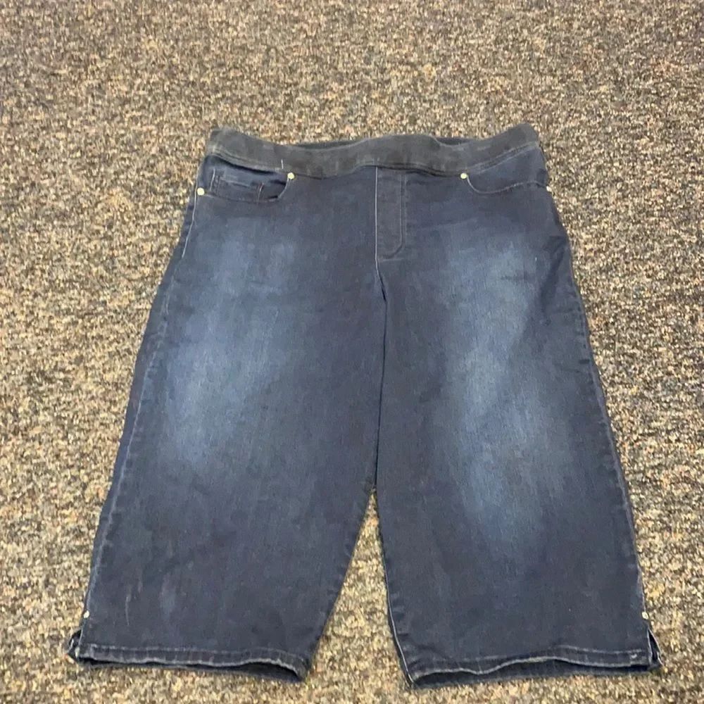 Gloria Vanderbilt Capris sz. 18